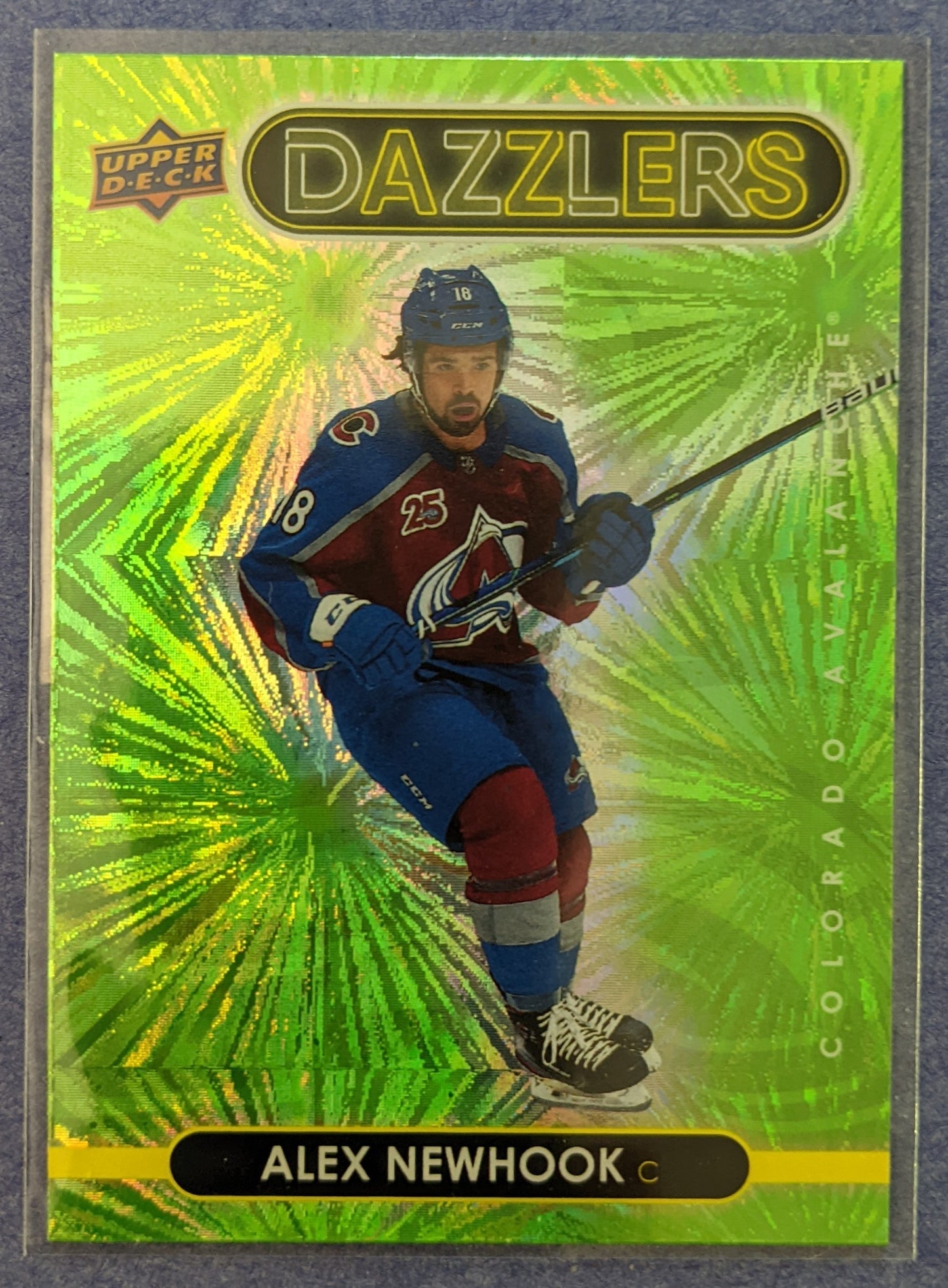 2021-22 Upper Deck Series 1 - Alex Newhook Dazzlers #DZ-13 (Green)