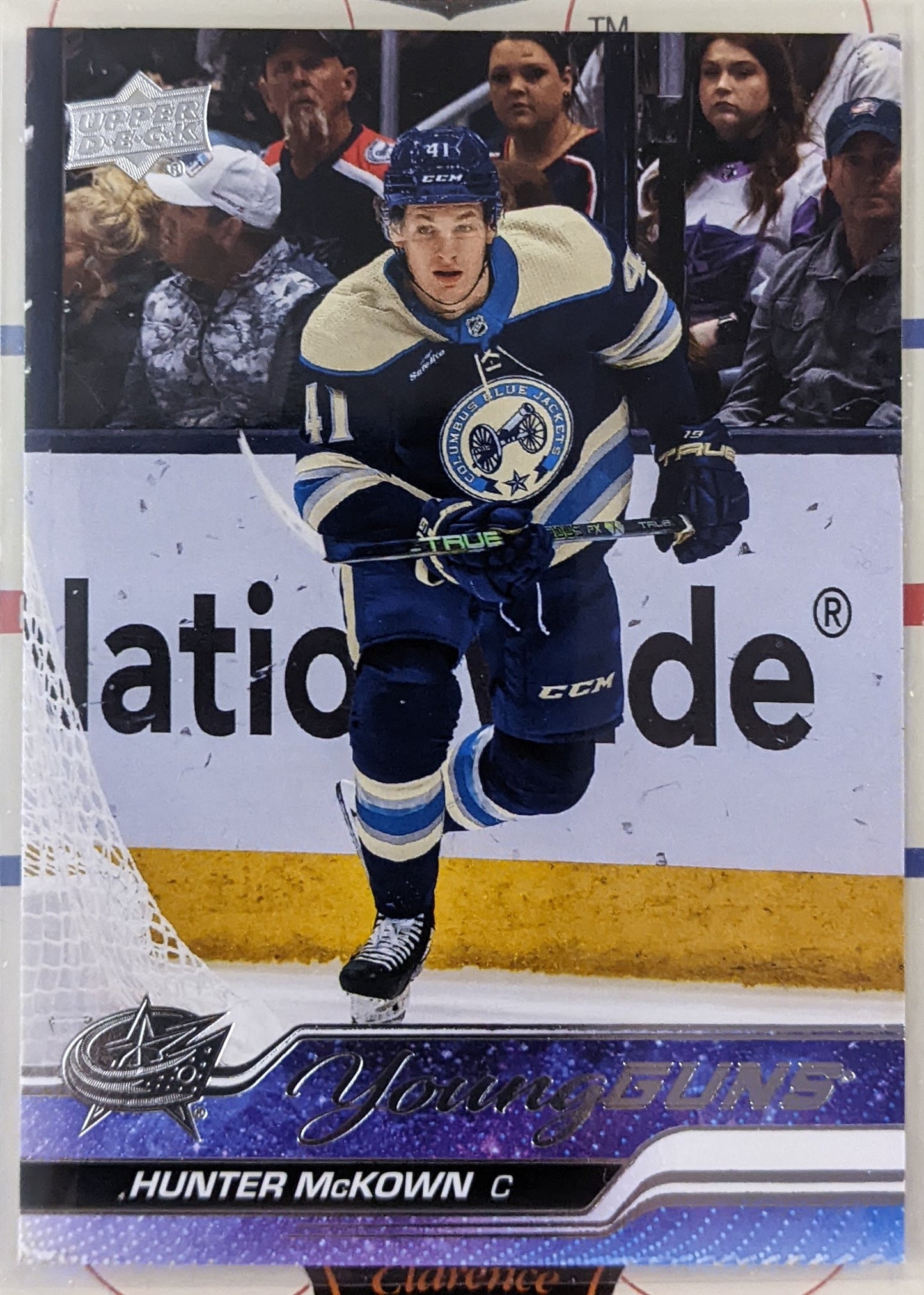 2023-24 Upper Deck Series 1 - Hunter McKown Young Guns RC #231