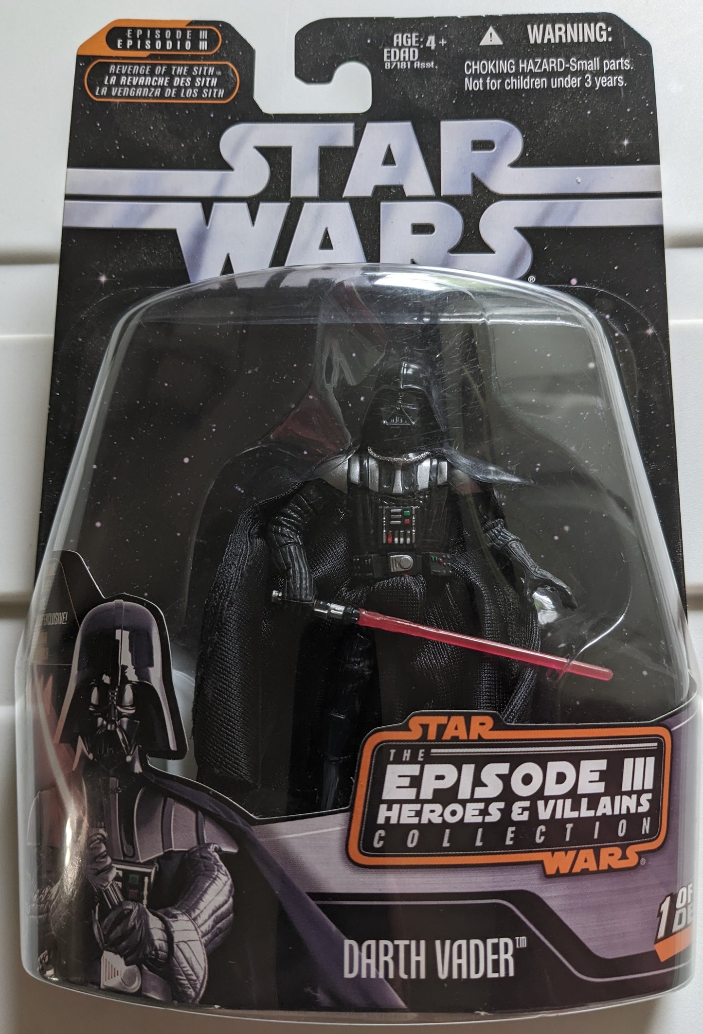 2006 Hasbro Star Wars Episode III Heroes & Villains (Vintage) - Darth Vader