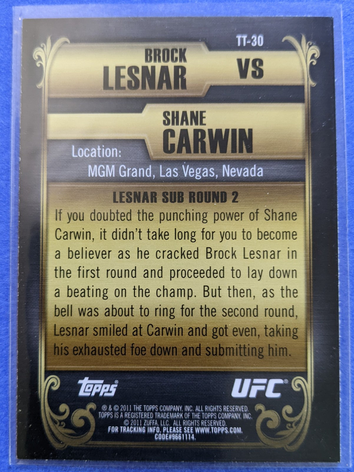 2011 Topps UFC Title Shot Top 10 Title Fights - Lesnar vs. Carwin #TT-30