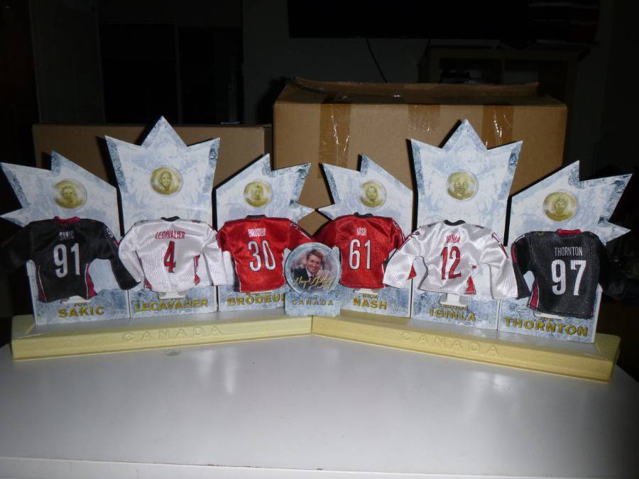 2006 McDonald's Team Canada Mini Jerseys - Complete Set of 6 (w/ Display Stand)