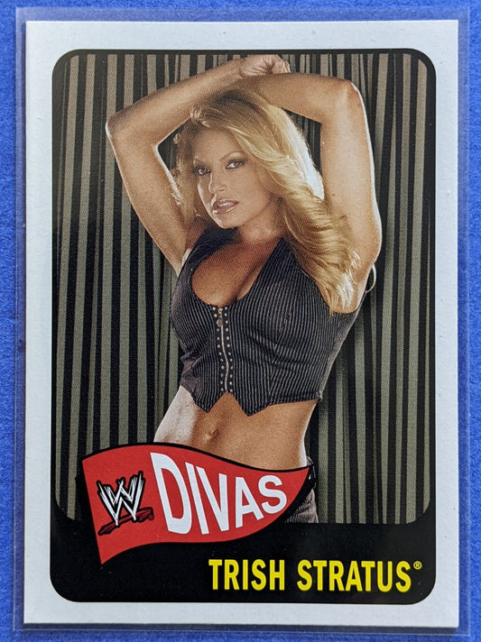 2005 Topps WWE Heritage Divas - Trish Stratus #60